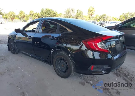 2018 Honda Civic Lx z USA, uszkodzony, nr VIN 2HGFC2F55JH591506